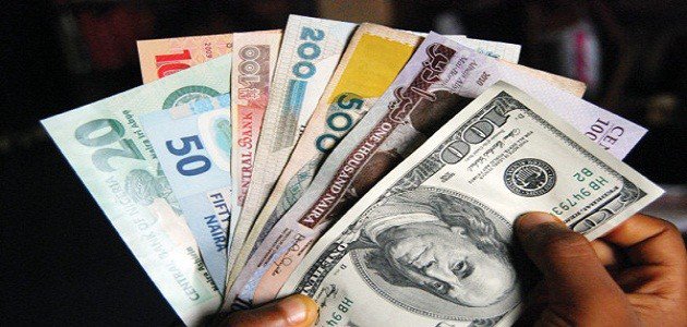 Naira weakens, exchanges for N740/$ at parallel market