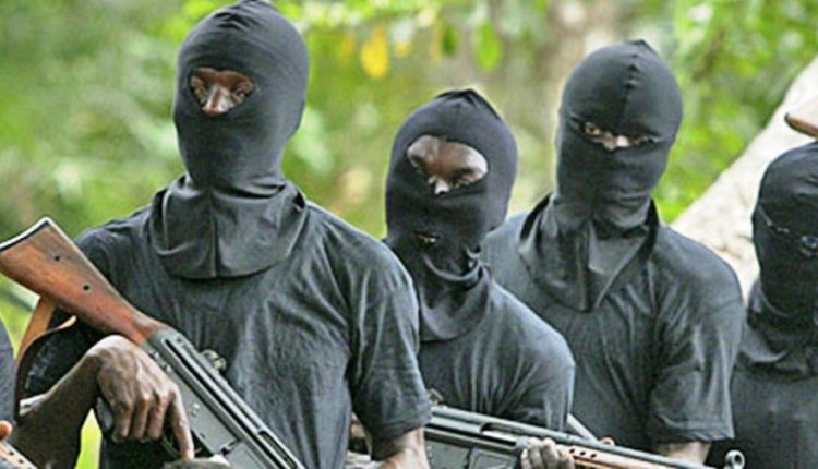 Gunmen kill vigilante head in Ogun