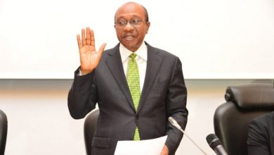 Emefiele urges bankers on tighter banking regulation