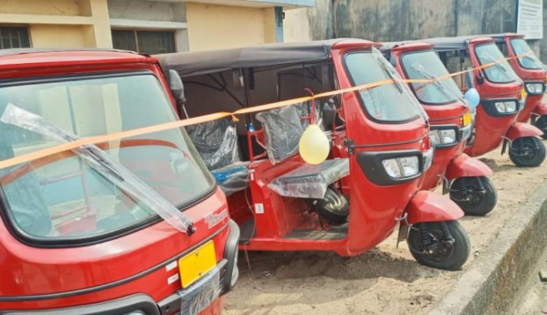 Akwa Ibom Tricycles Owners Donate Tricycle To 30 Keke Riders 