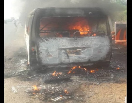 4 burnt to death in Lagos-Ibadan Expressway accident
