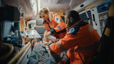 EMT and Paramedic Job Description, Roles/Responsibilities and Qualifications