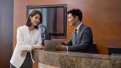 Hotel Front Desk Job Description, Roles/Responsibilities, Qualifications
