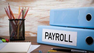 Duties of a Payroll Specialist
