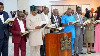 Cross-River Governor Swears In First Non-indigene Muslim Commissioner