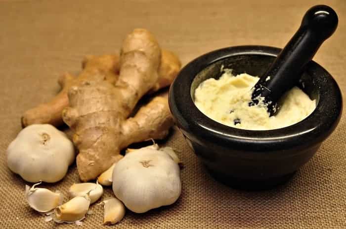 Top 15 benefits of ginger and garlic mixture you should know