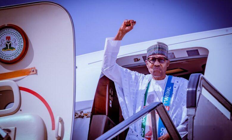  Buhari travels to Daura for State elections