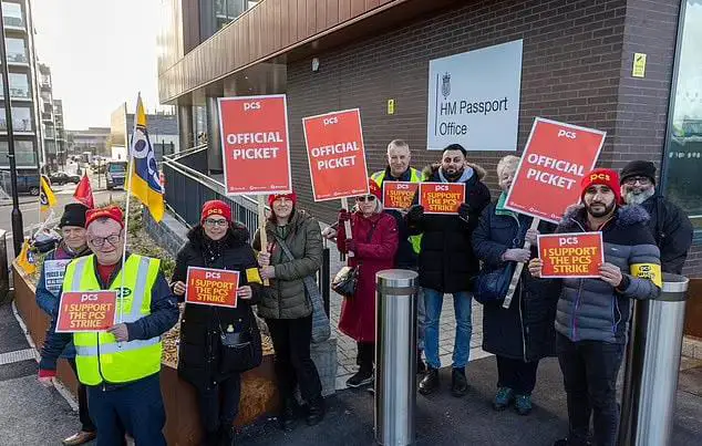 UK Passport Workers Commence Five-Week Strike Over Pay