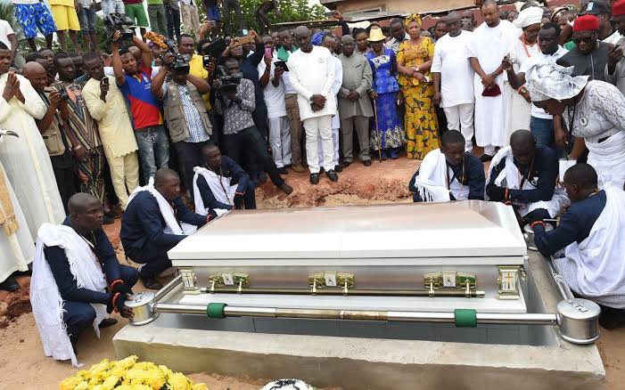 The influence of Christianity on burial rites in Nigeria