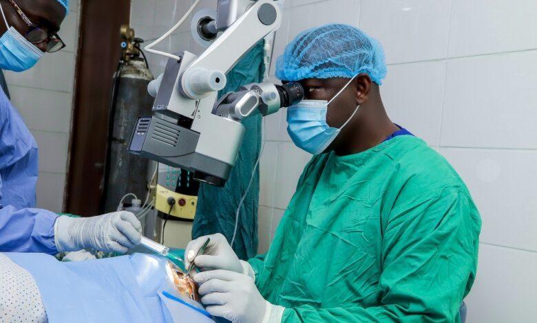 15 Best Ophthalmologists in Nigeria