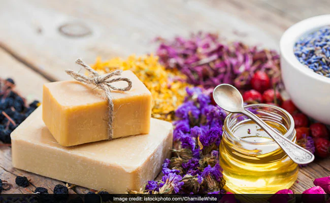 Top Organic Soap Ingredients for Glowing Skin