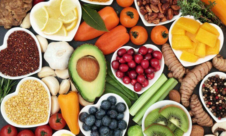 Top 15 Antioxidant-rich Fruits for People Living with HIV