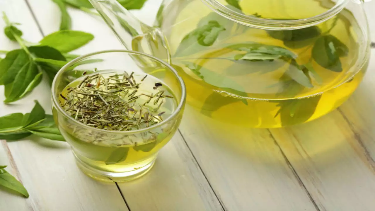 Top 15 Evidence-Based Benefits of Green Tea