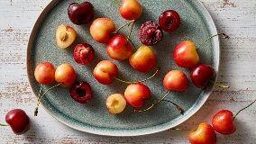 Top 15 Health Benefits of Eating Cherries