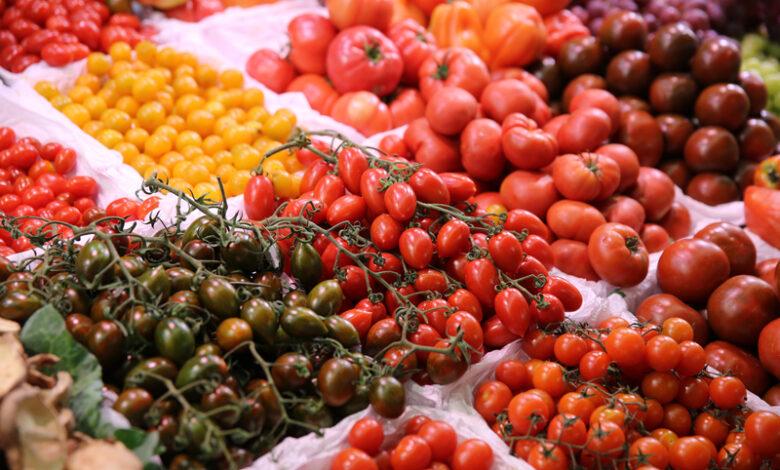 Top 15 Reasons Why You Should Be Eating More Tomatoes