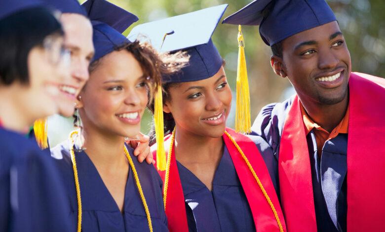 Top 15 Marketable Courses for Nigerian Students Overseas 2023