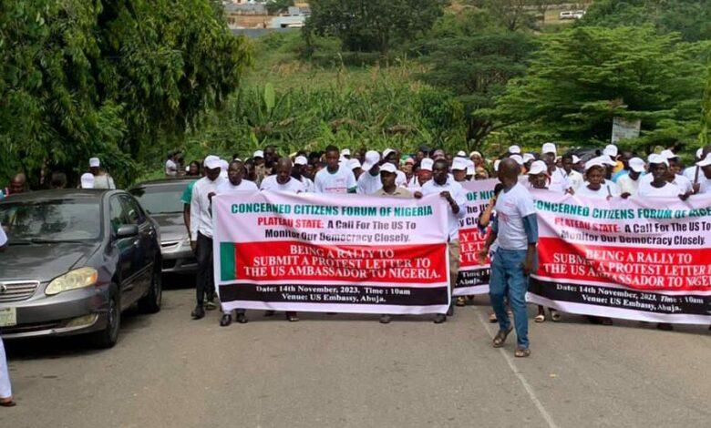 Plateau: Coalition, activists protest sack of lawmakers