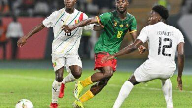 Guinea hold Cameroon with 10-men