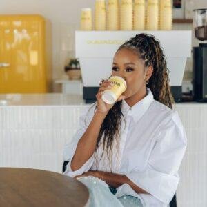 Mpoomy Ledwaba Biography: Age, Husband, Pregnancy, Podcast, Kids, YouTube, Net Worth.